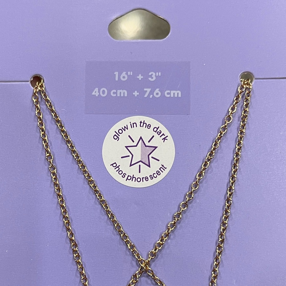 NWT-BFF magnetic necklaces - Picture 2 of 4